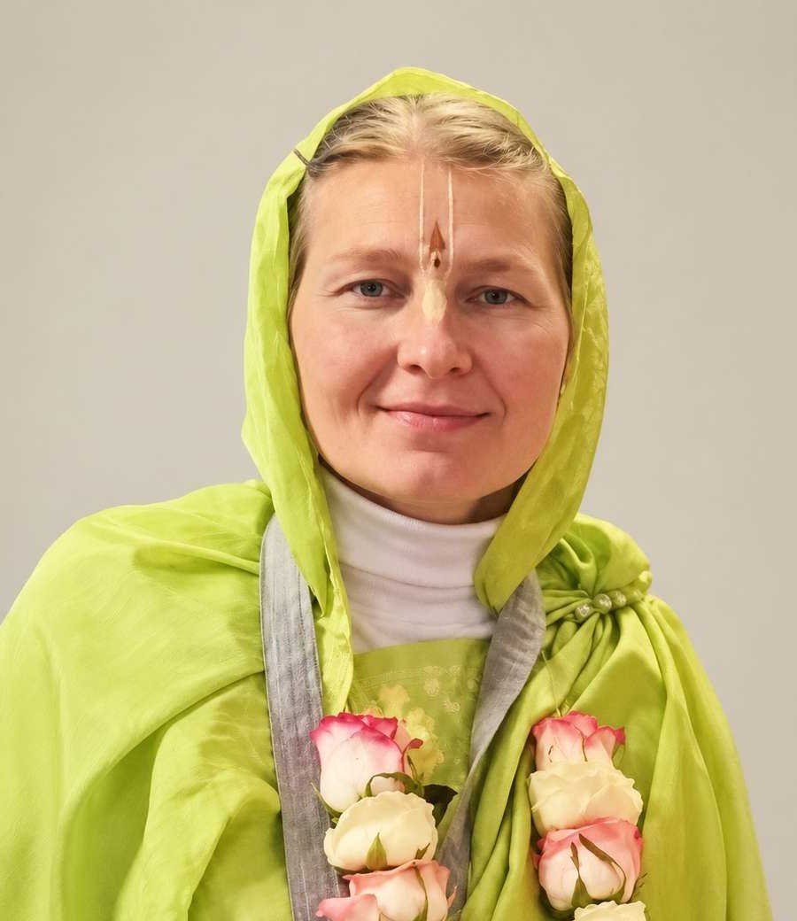 Враджадеви даси